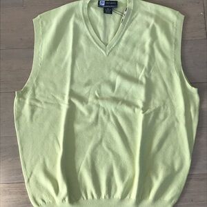NWT Leadbetter Golf Men’s Sleeveless Sweater Vest Medium